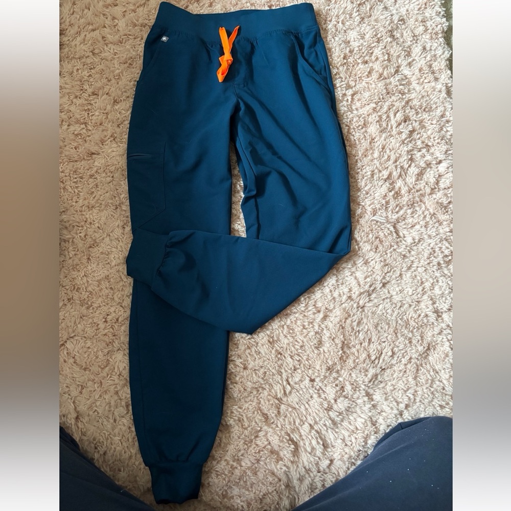 Figs Zamora Scrub Joggers